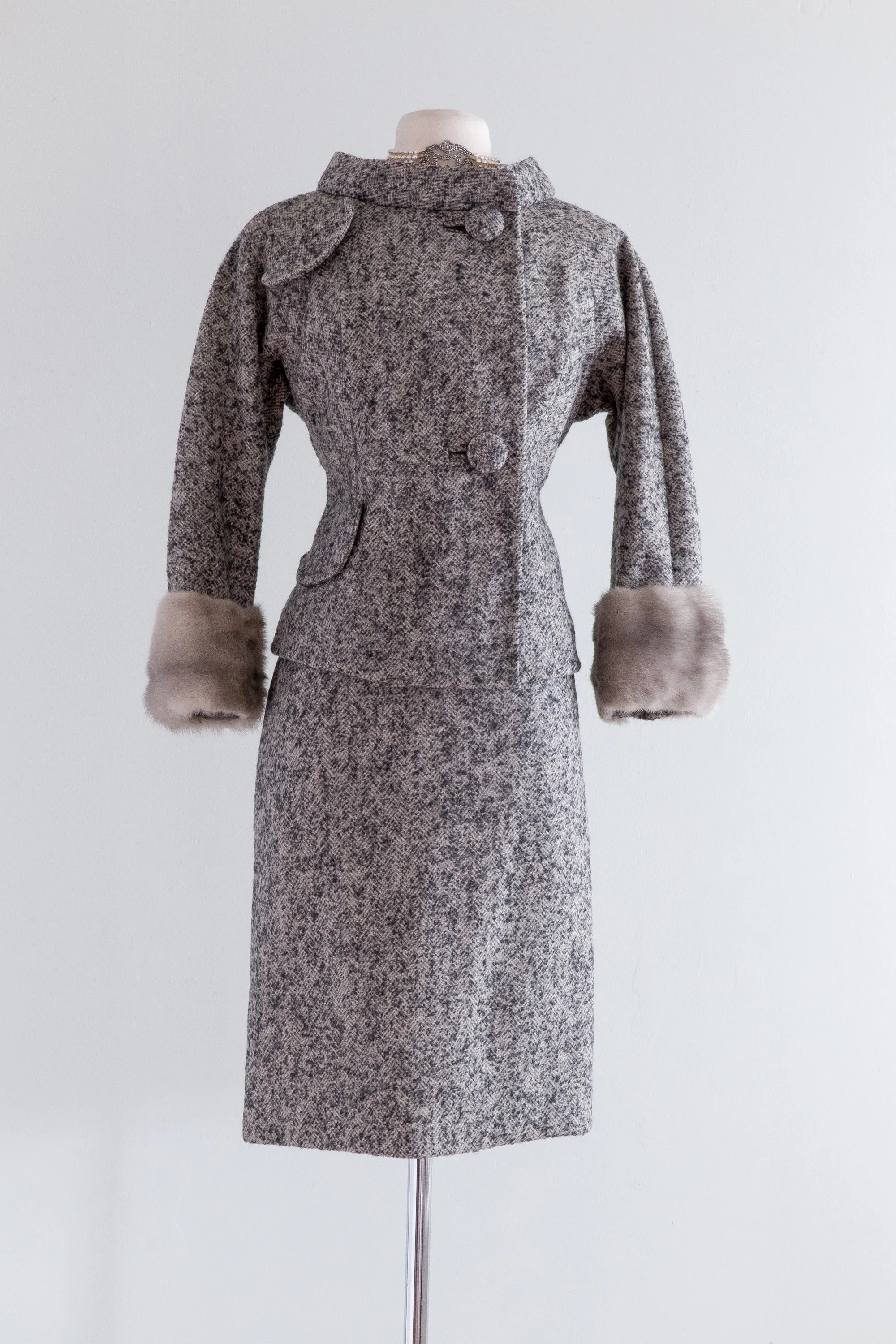 1950's Chic Grey Tweed Wool Two Piece Suit With Silver Mink Cuffs / Small