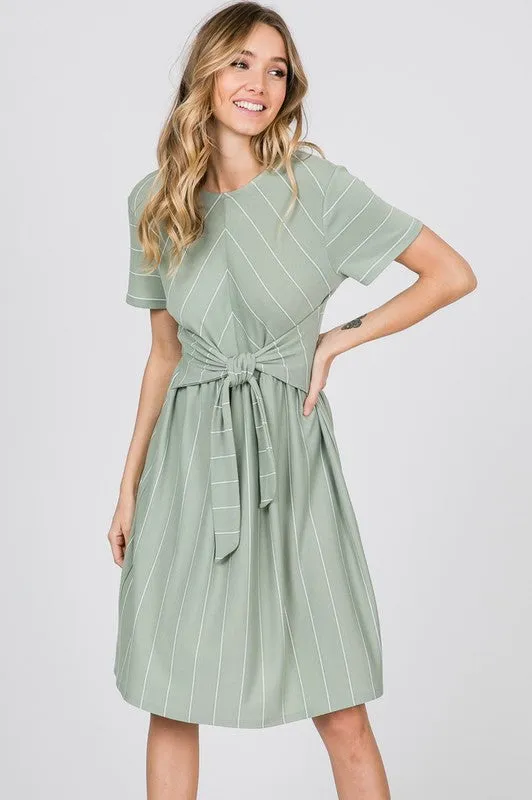 Azaleah Tie Midi Dress in Sage