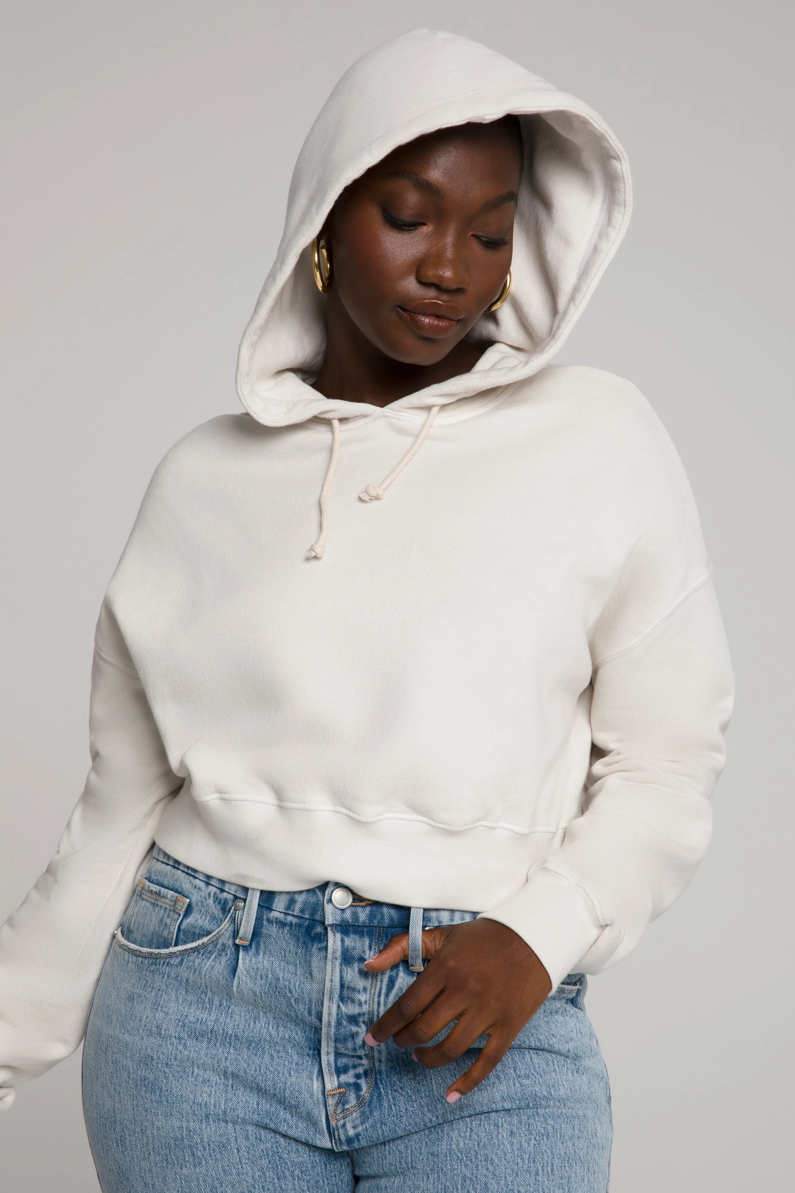 CROPPED & COOL HOODIE | BONE001