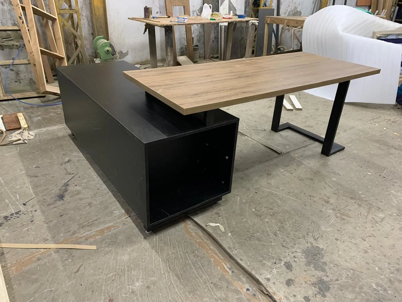 Director Table with 2 Drawer Design with Open Space and Openable Shutter