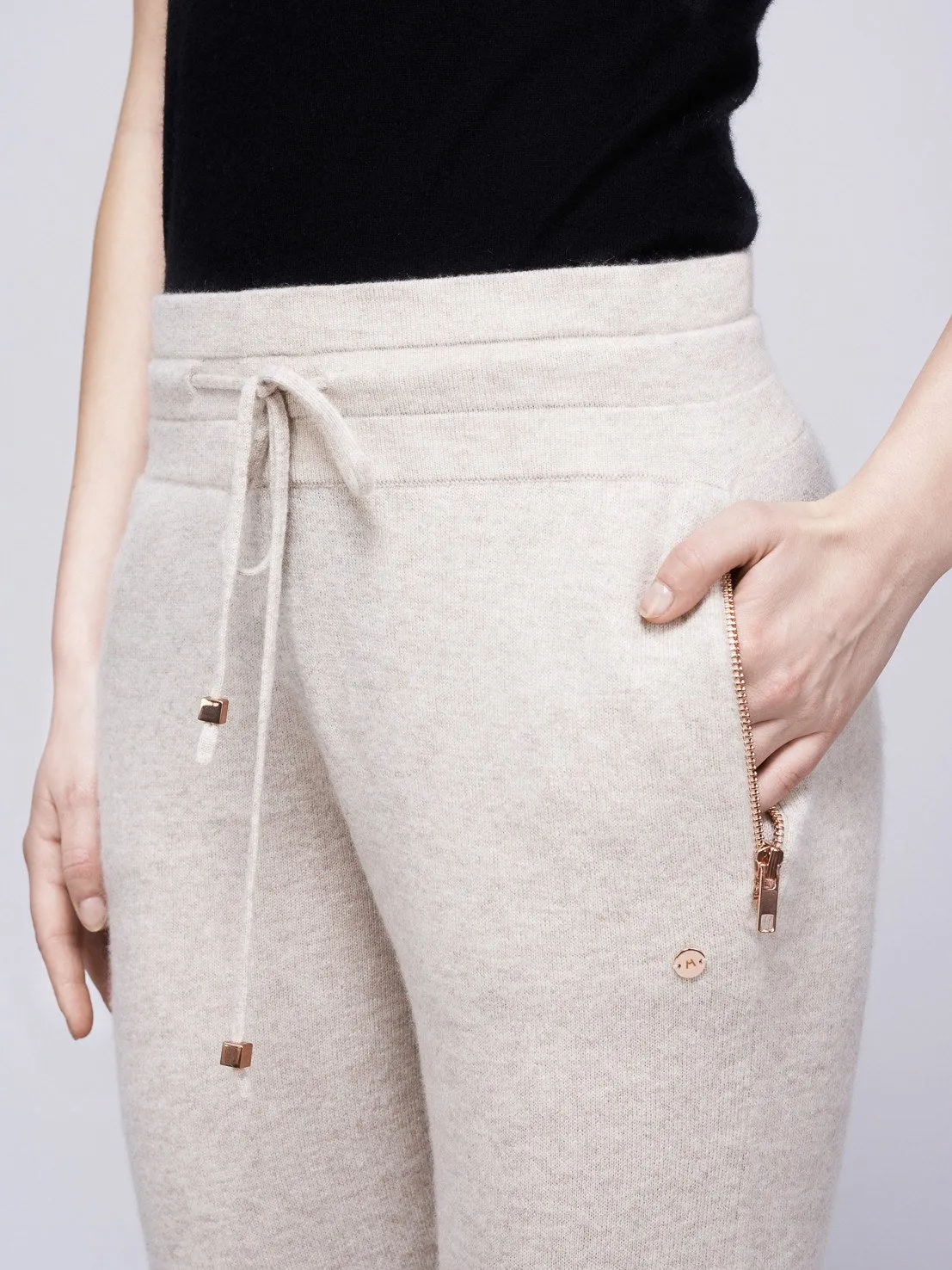 Go-Getter Cashmere Track Pants - Rosie Pastel Tau