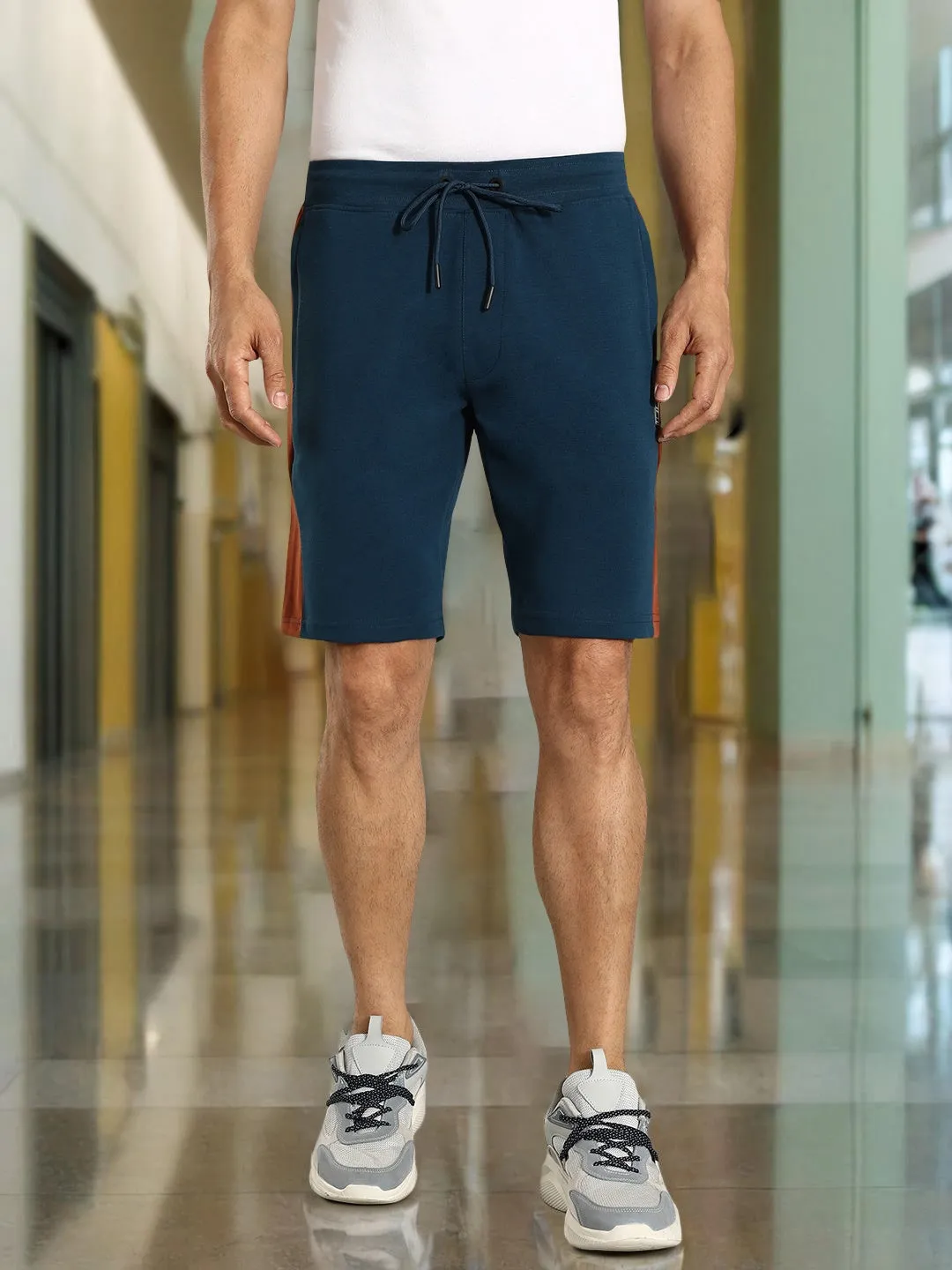 Men Color Block Cotton Blend Shorts