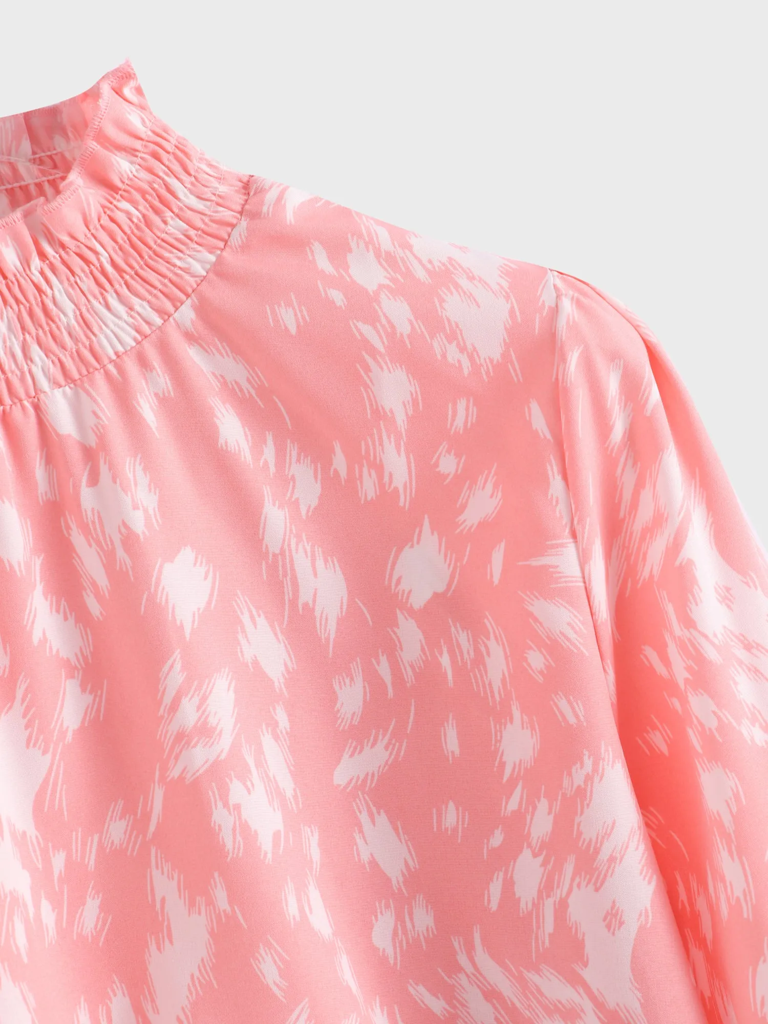 Midsize Turtleneck Pattern Printed Blouse